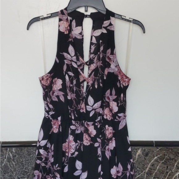 Charlotte Russe Dresses & Skirts - 💥LAST CHANCE💥 Floral Asymmetrical Dress